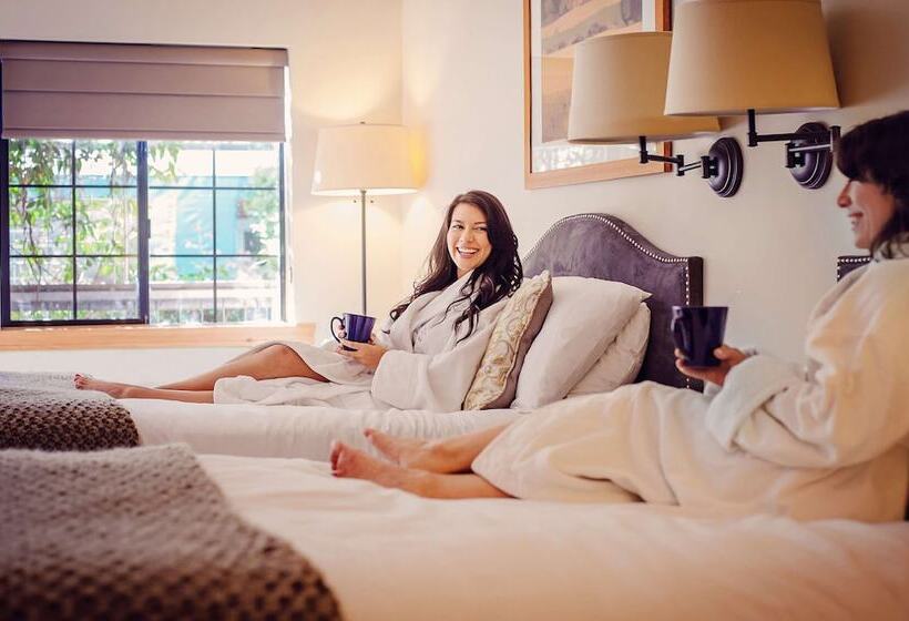 Номер Стандарт 2 Двуспальные Кровати, Napa River Inn