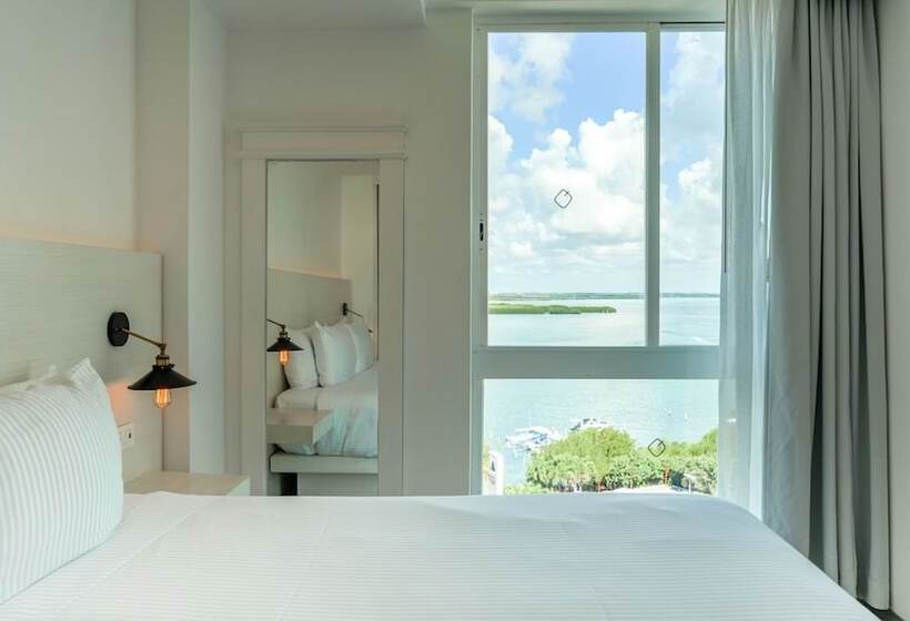 Полулюкс, Oleo Cancun Playa All Inclusive Resort