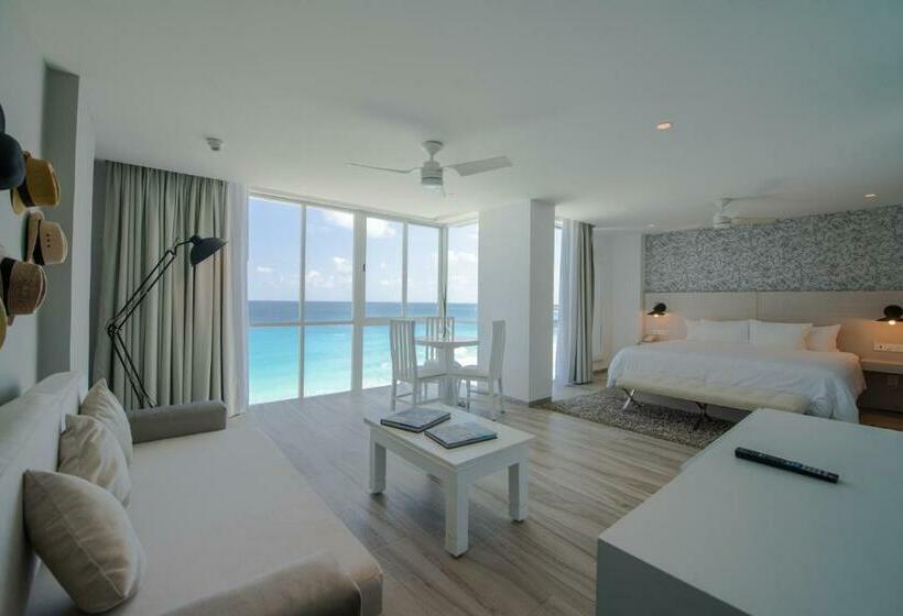 סוויטת ג'וניור פרמים נוף לים, Oleo Cancun Playa All Inclusive Resort