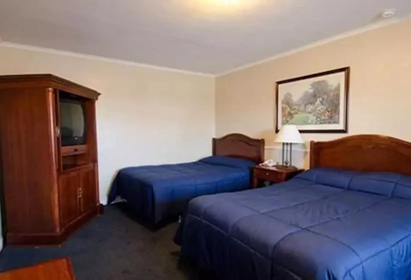 اتاق استاندارد با 2 تخت دوبل, Alpine Inn & Suites Rockford