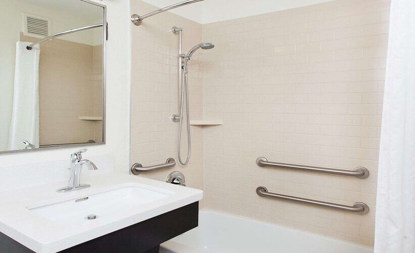 Люкс Адаптированный для Инвалидов, Sonesta Simply Suites Philadelphia Mount Laurel