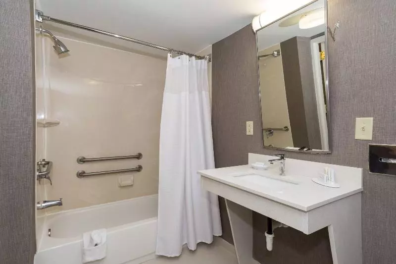 キングサイドベッドのスタンダードワンルーム, Springhill Suites By Marriott Charlotte / Concord Mills Speedway