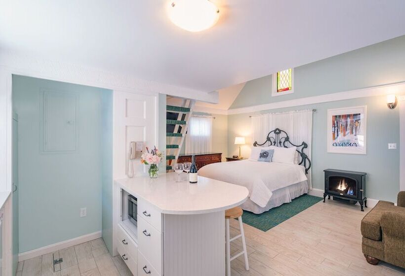 침실 1개 주택, The Victorian Inn