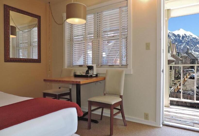 클래식 룸, The Victorian Inn