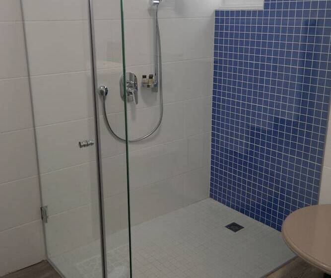 סטודיו דלוקס, Quartet Hotel And Garden Suites