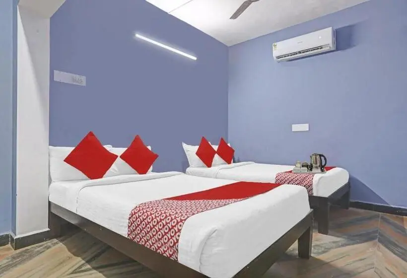 Deluxe Kolmen Hengen Huone, Super Hotel O Stayz