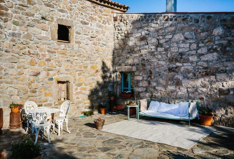 غرفة قياسية سرير مزدوج, Borgo Lu Puleu