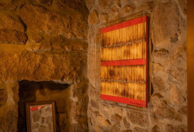 غرفة قياسية سرير كينج, Borgo Lu Puleu