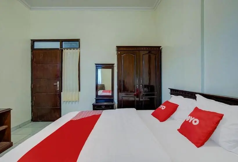 اتاق استاندارد, Reddoorz Syariah At Hotel Pandan Wangi Near Alun Alun Sidoarjo