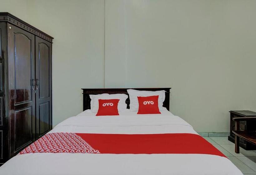 غرفة قياسية, Reddoorz Syariah At Hotel Pandan Wangi Near Alun Alun Sidoarjo