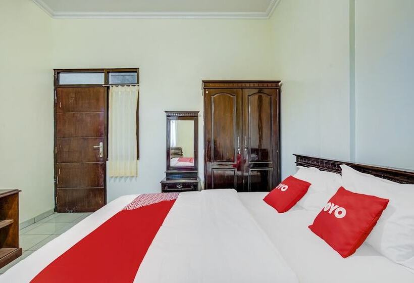 غرفة قياسية, Reddoorz Syariah At Hotel Pandan Wangi Near Alun Alun Sidoarjo