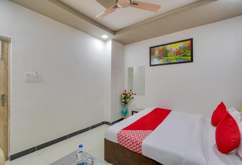 غرفة كلاسيكية ثلاثية, Oyo 70829  Royal