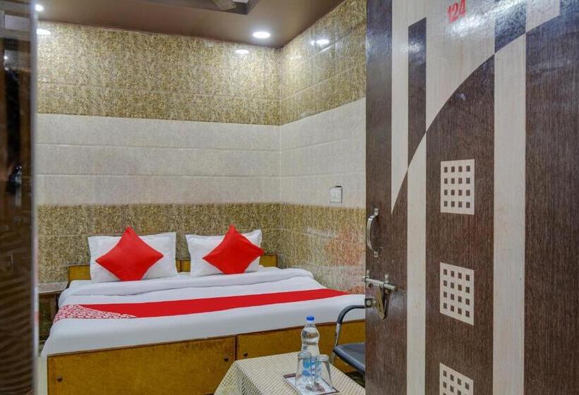 غرفة كلاسيكية ثلاثية, Oyo 70829  Royal