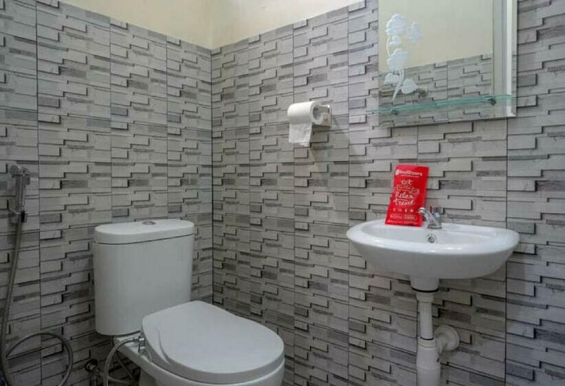 Номер Стандарт, Reddoorz @ Jalan Raya Kaliwungu Selatan Kendal