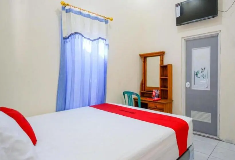 デラックスルーム, Reddoorz @ Jalan Raya Kaliwungu Selatan Kendal