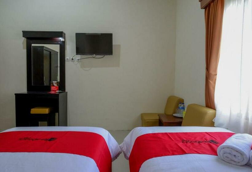 غرفة قياسية, Reddoorz Near Stadion 45 Karanganyar