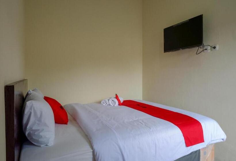 غرفة قياسية, Reddoorz Near Stadion 45 Karanganyar