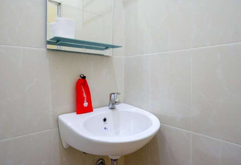 غرفة قياسية, Reddoorz Near Stadion 45 Karanganyar