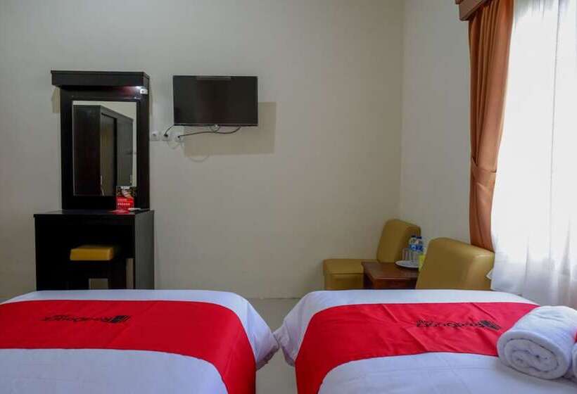 غرفة قياسية, Reddoorz Near Stadion 45 Karanganyar