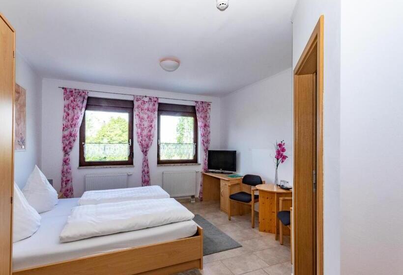 Номер Стандарт, Pension Zum Reiterhof