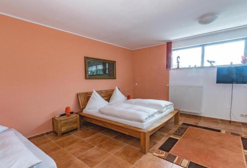 Семейный Номер, Pension Zum Reiterhof