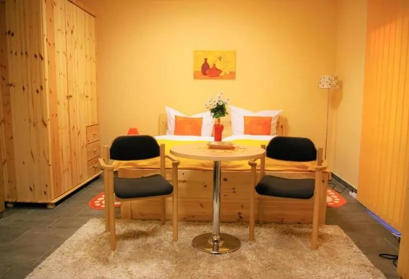 スタンダードトリプルルーム, Pension Zum Reiterhof