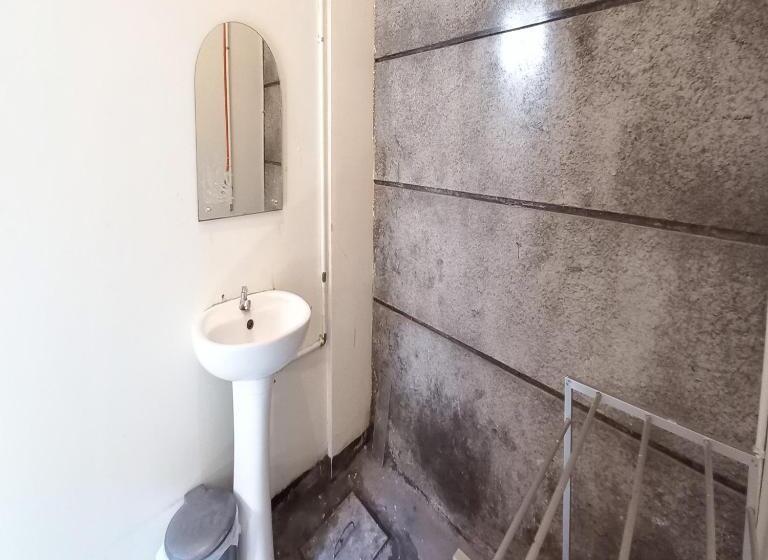 غرفة سوبيريور, Reddoorz Syariah At Hotel Pandan Wangi Near Alun Alun Sidoarjo