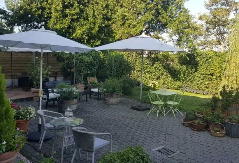 スタンダードルーム, La Terrazza Sui Vigneti Rovescala