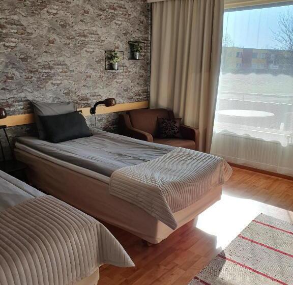 شقة غرفة نوم واحدة مزودة بشُرفة, Majoitus Hermanni