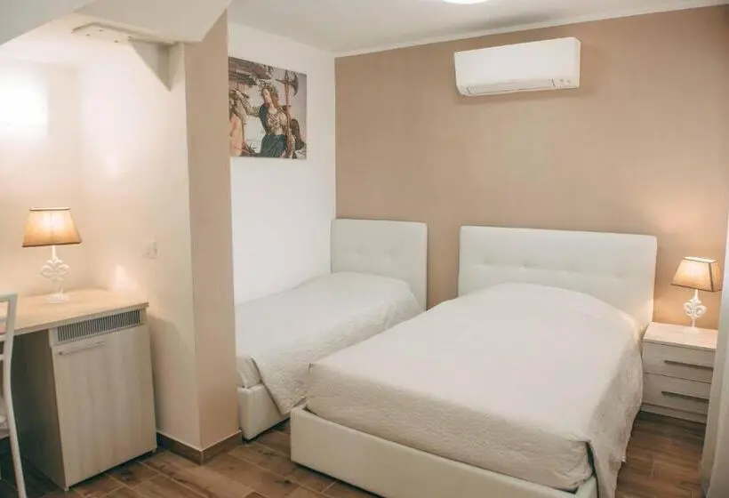 スタンダードルーム, Affitta Camere La Fenice Di Folli Lorella