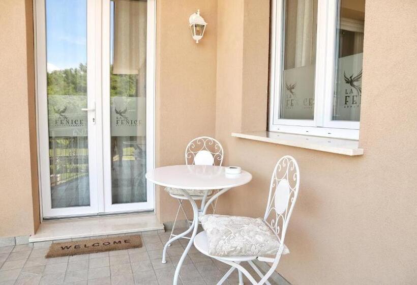 חדר קומפורט לשלושה, Affitta Camere La Fenice Di Folli Lorella