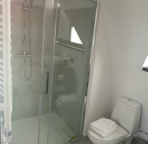 Номер Стандарт, Hunnia   Huntanya