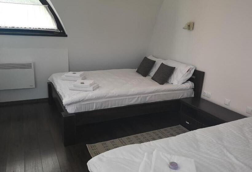 Номер Стандарт, Hunnia   Huntanya