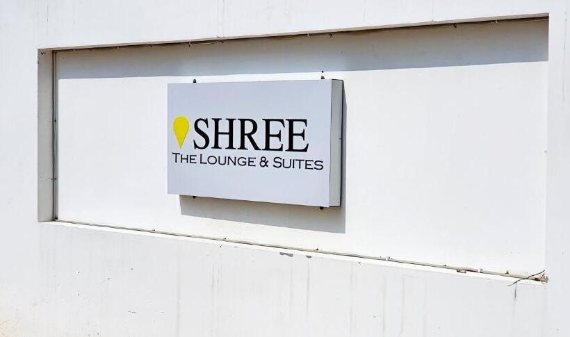 جناح سوبيريور, Shree Suites
