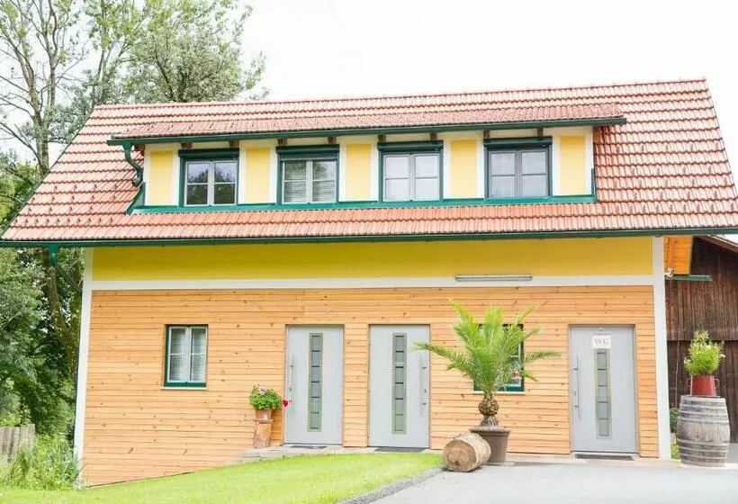 ファミリールーム, Buschenschank Ofnerpeter