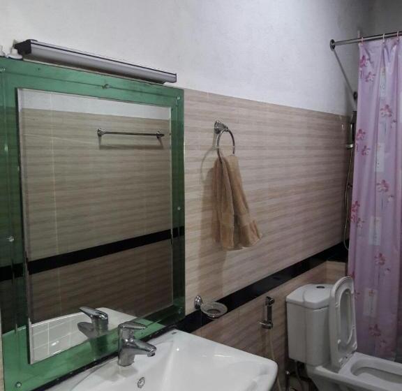 带大床的标准间, Avondale Colombo