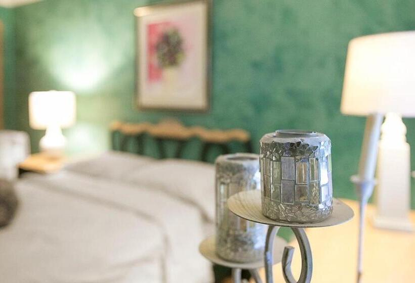 غرفة قياسية, La Maison Bleue Du Lac Wallace