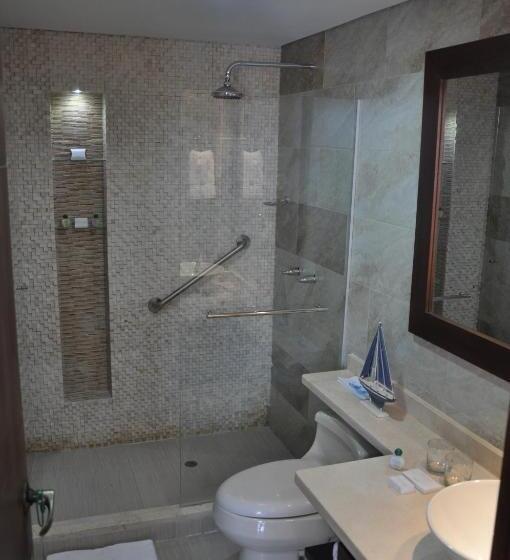 غرفة قياسية, Isla Verde