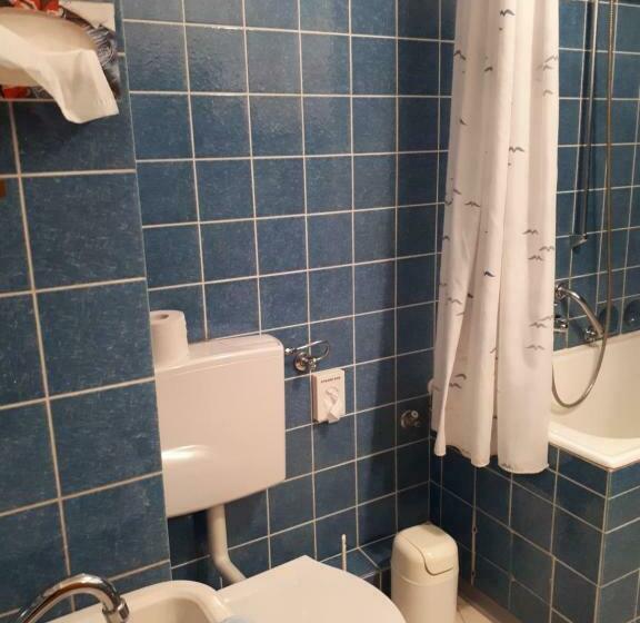 Семейный Номер, Landgasthof May