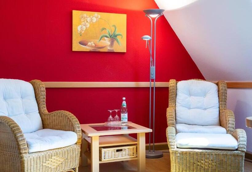 Номер Комфорт, Landgasthof May