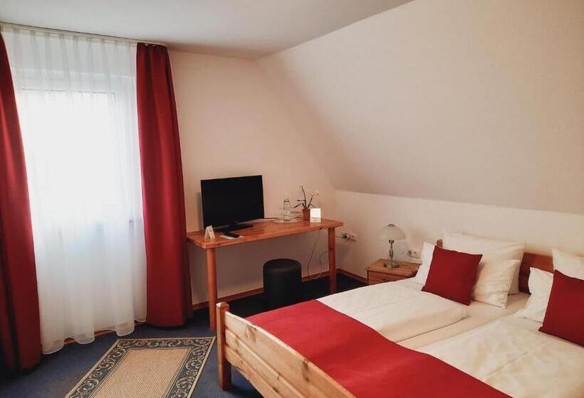 Семейный Номер, Landgasthof May