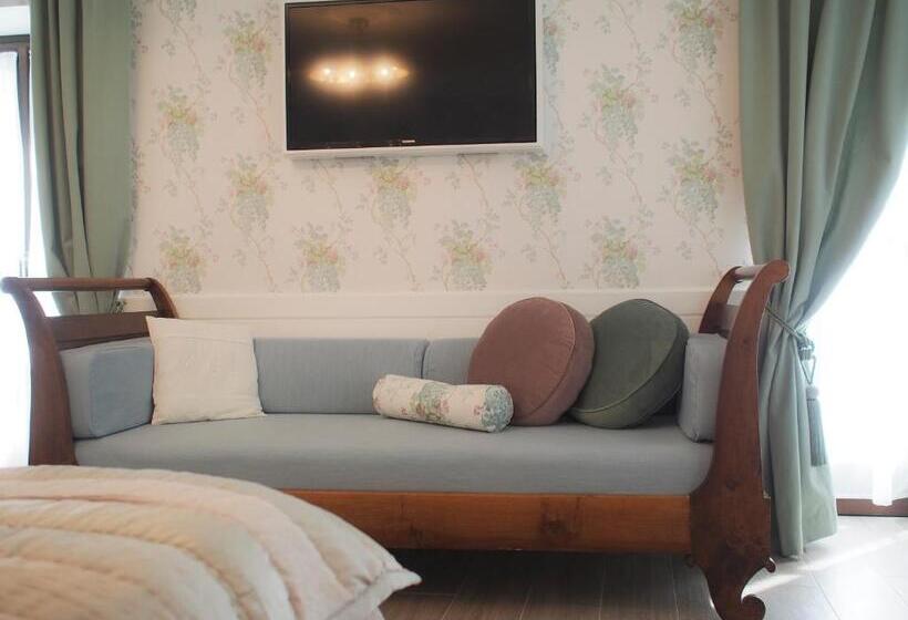 סוויטת ג'וניור, Le Sei Dame