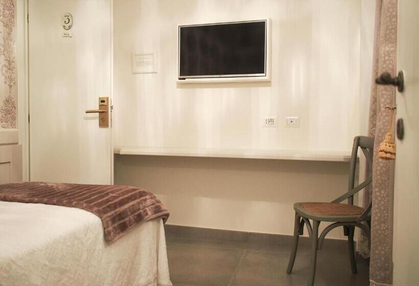 חדר סטנדרט יחיד, Le Sei Dame