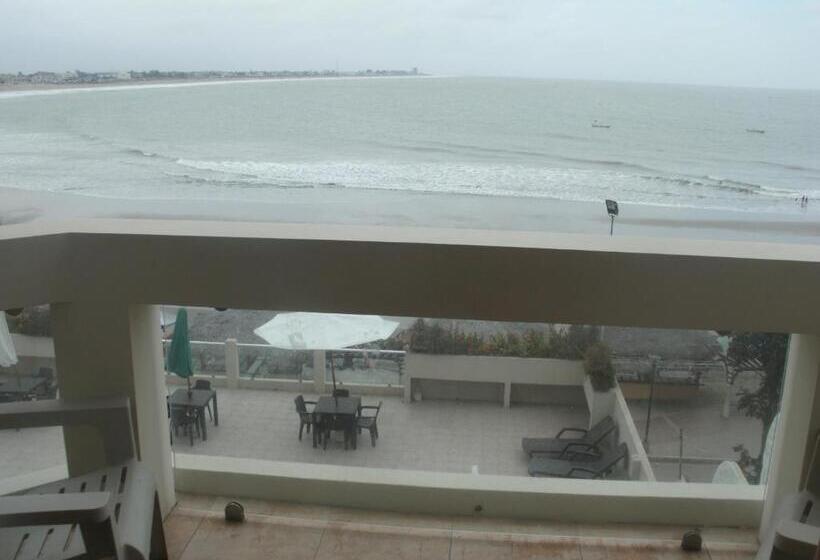 オーシャンビューファミリールーム, Paradise Beach