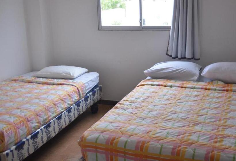 ファミリールーム, Paradise Beach