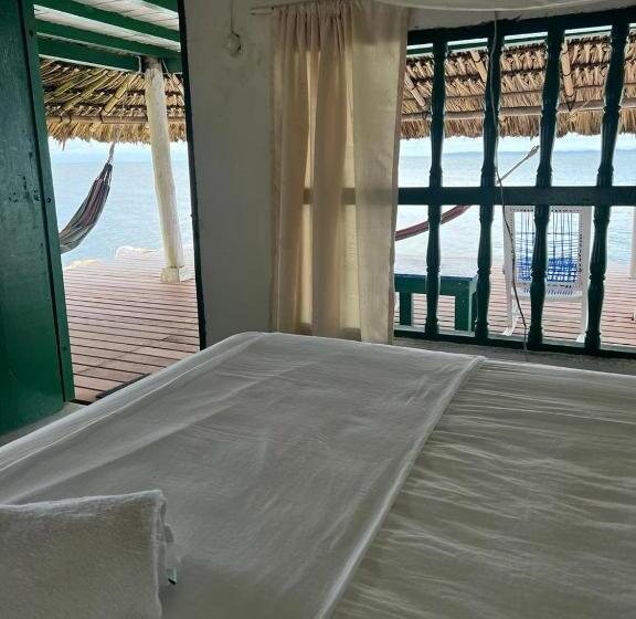 חדר משפחתי, Puntanorte