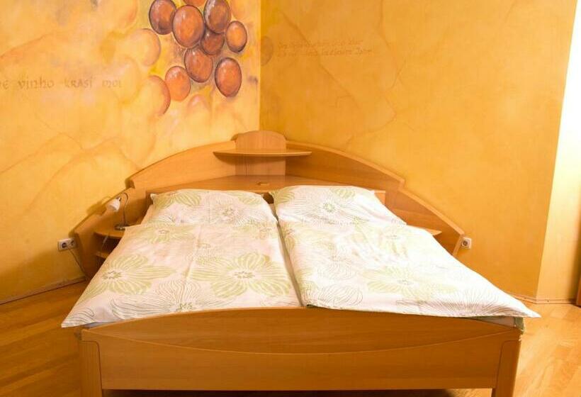 חדר משפחתי, Winzerhof Strablegg