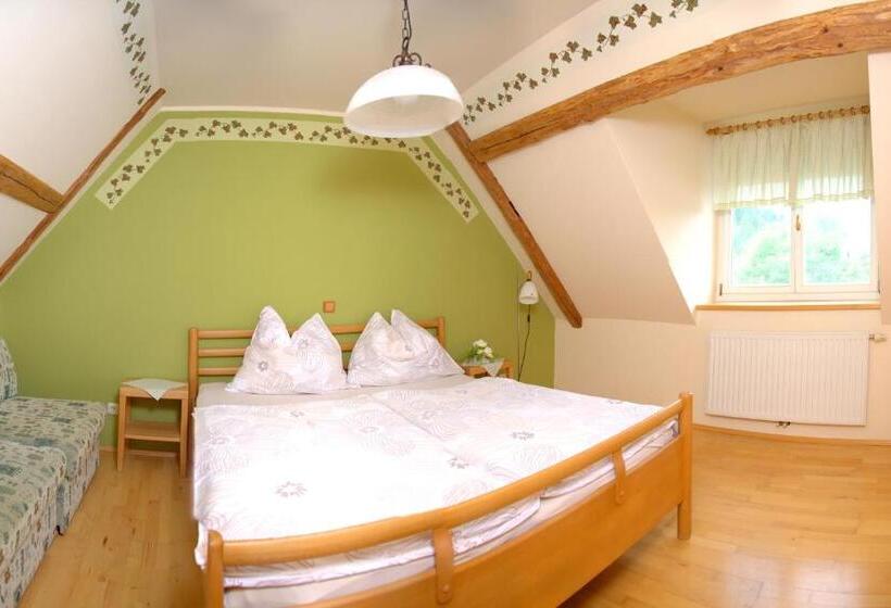 סוויטה משפחתית, Winzerhof Strablegg