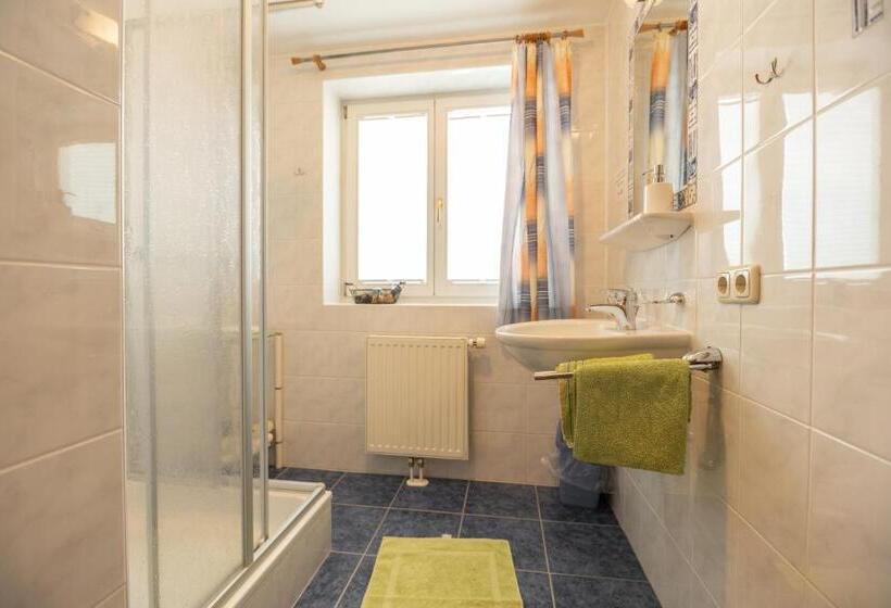 חדר משפחתי, Winzerhof Strablegg