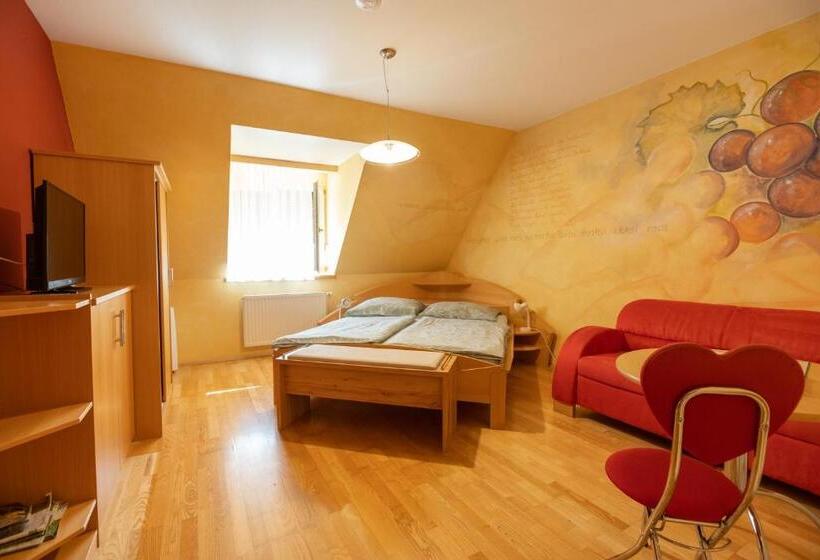 חדר משפחתי, Winzerhof Strablegg